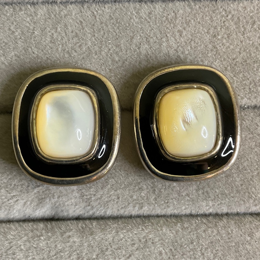 ESPO Mother of Pearl Earrings